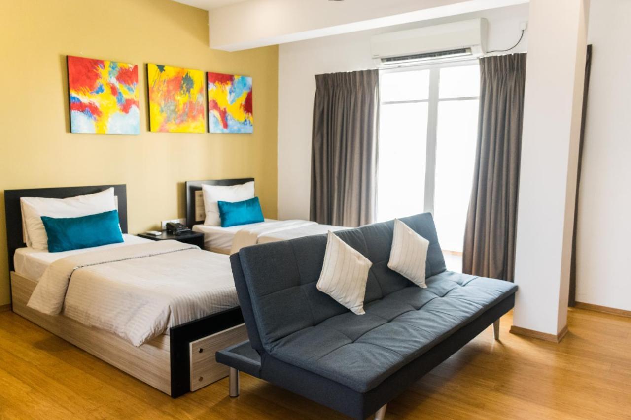 Amber Fr 16 - Colombo Apartment Bagian luar foto