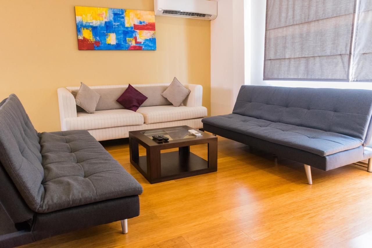 Amber Fr 16 - Colombo Apartment Bagian luar foto